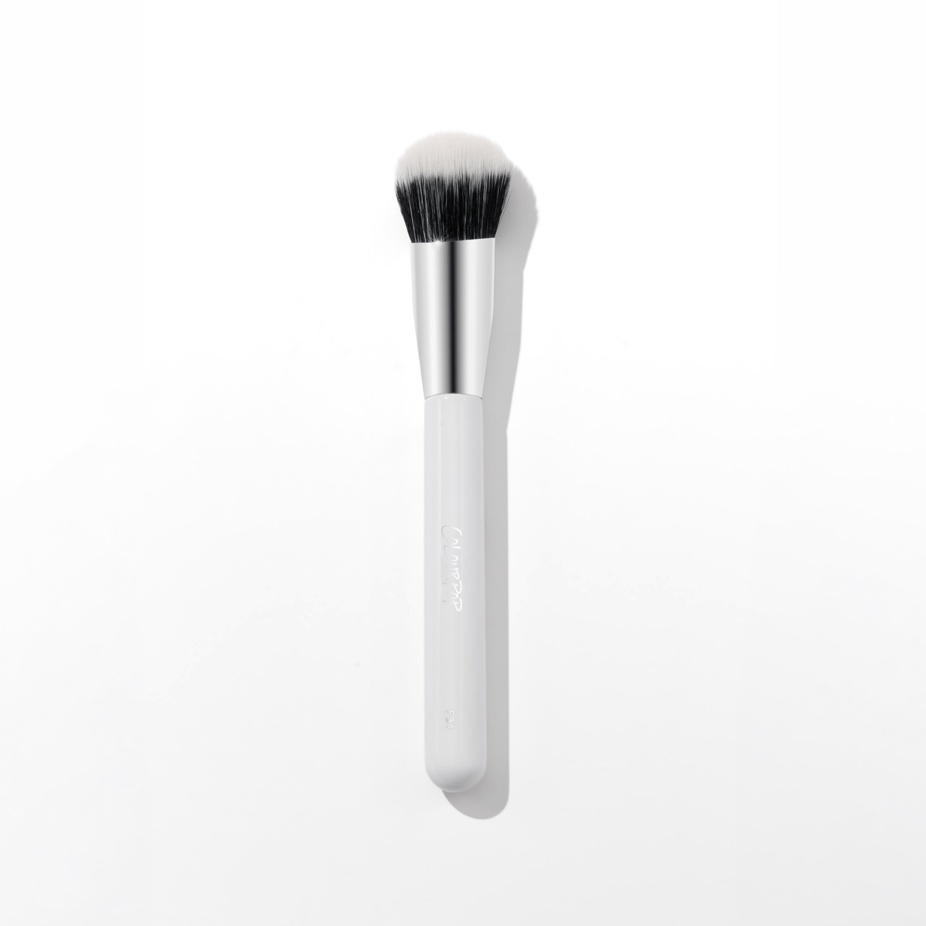 Angled Blending Face Brush - Bedtime Ready